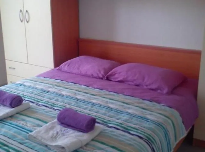 - Donja 15983a Супетарска-Драга